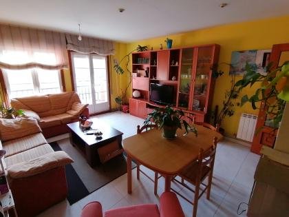 Se vende Piso en Marín